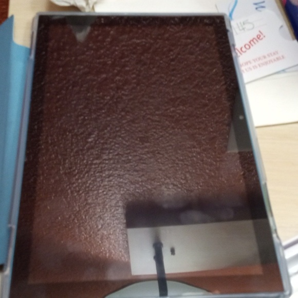 Android 10 inch tablet - Picture 3 of 4